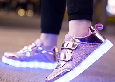 10 paires de baskets lumineuses moins de 30 euros