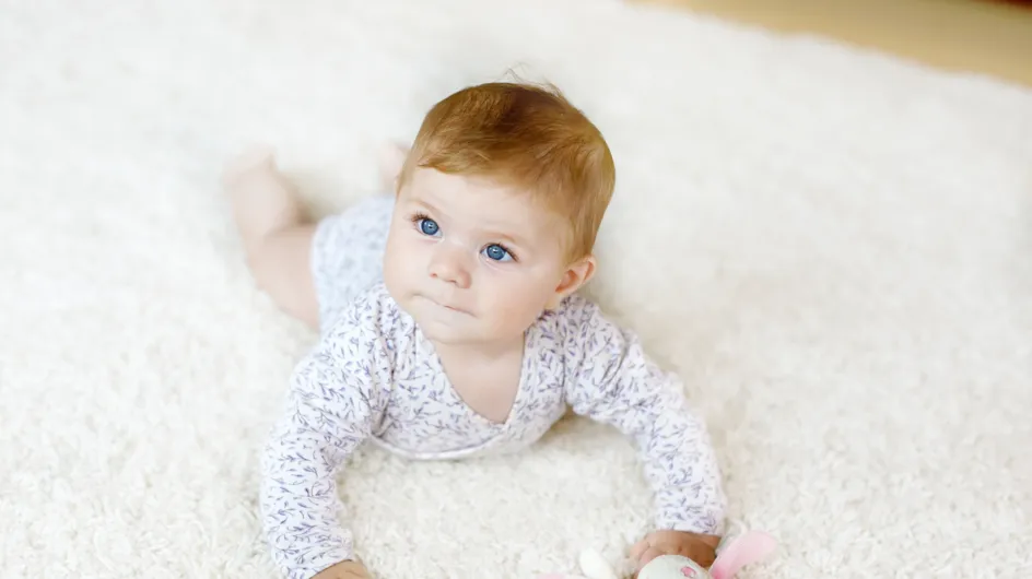 Il neonato di 4 mesi: come cambia il comportamento, la crescita e il sonno