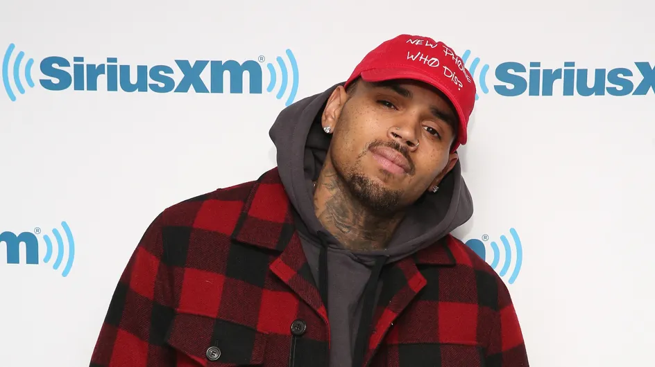 Chris Brown commercialise des t-shirts insultant la femme qui l'accuse de viol