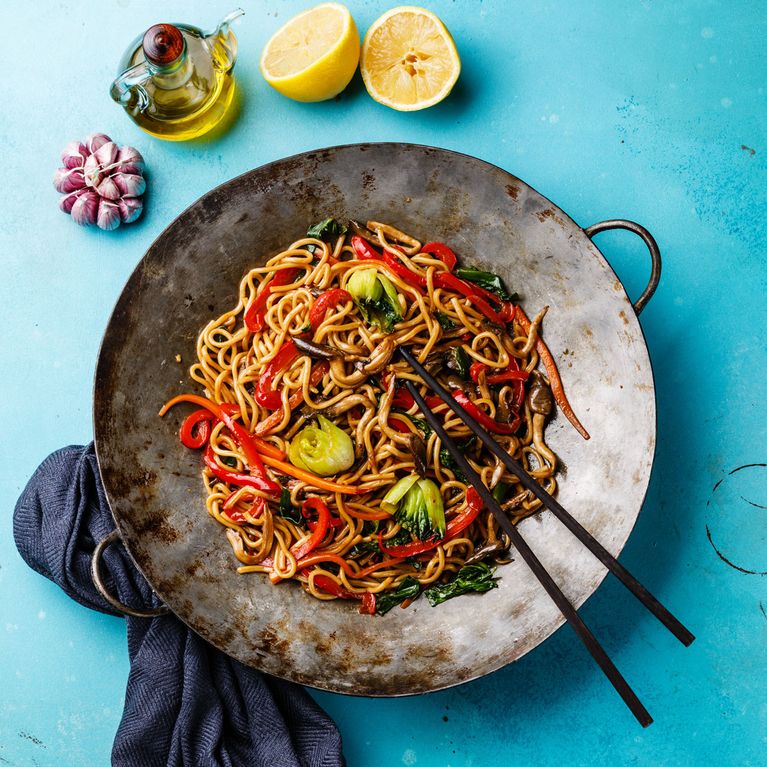 Gemüse-Nudel-Wok
