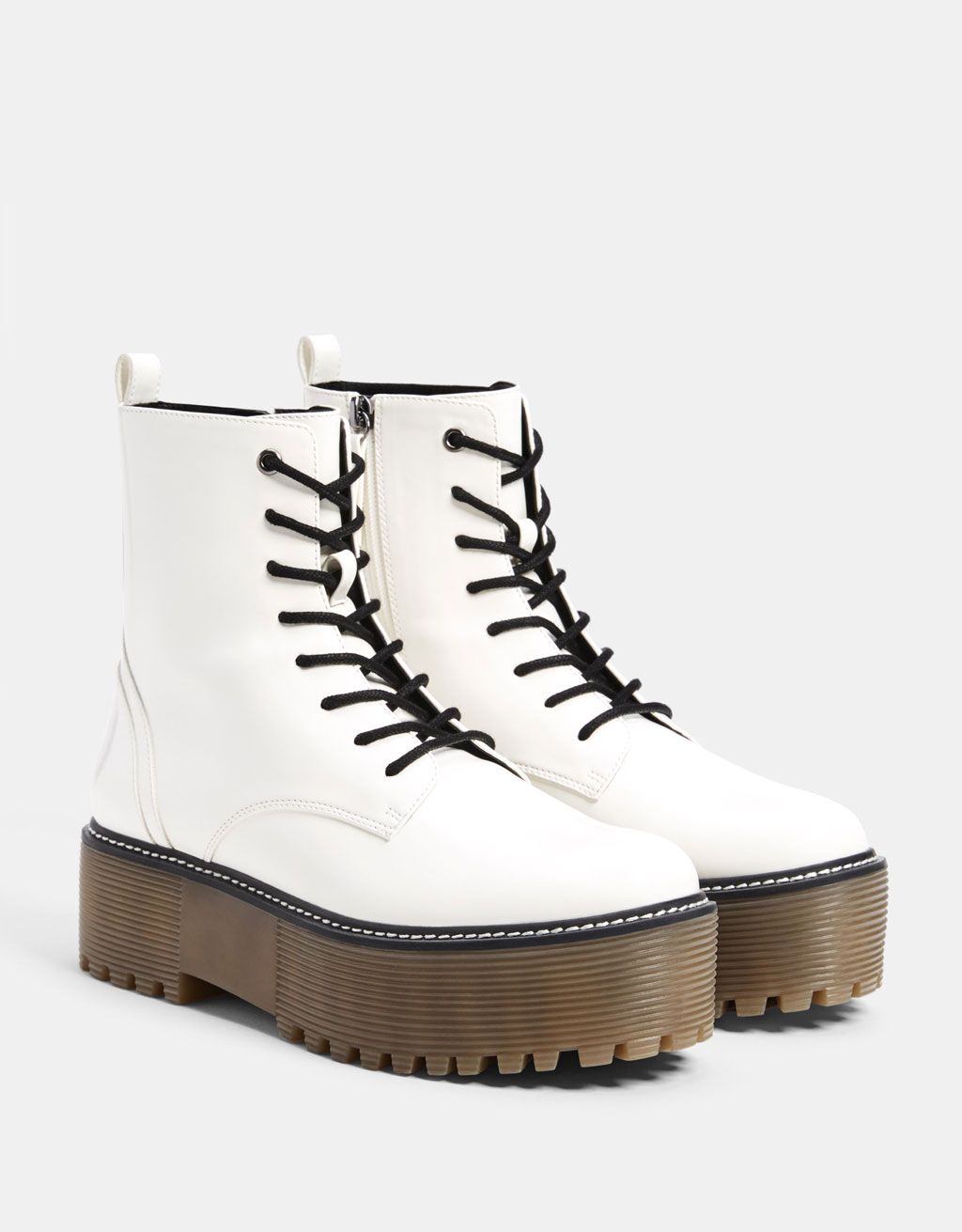 Tendencia botas blancas | Cómo combinar botas blancas
