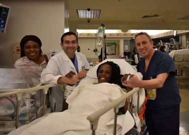 Cette Maman A Donne Naissance A 6 Bebes En Seulement 9 Minutes