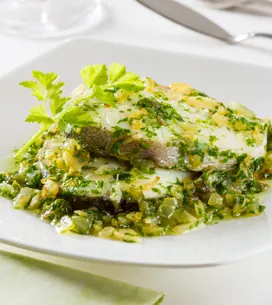 Merluza en salsa verde y otras 4 recetas para mojar pan