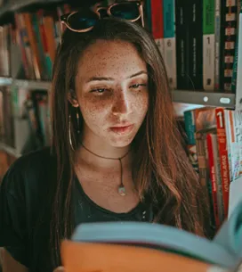 15 títulos ideales para regalar a una mujer el Día del libro