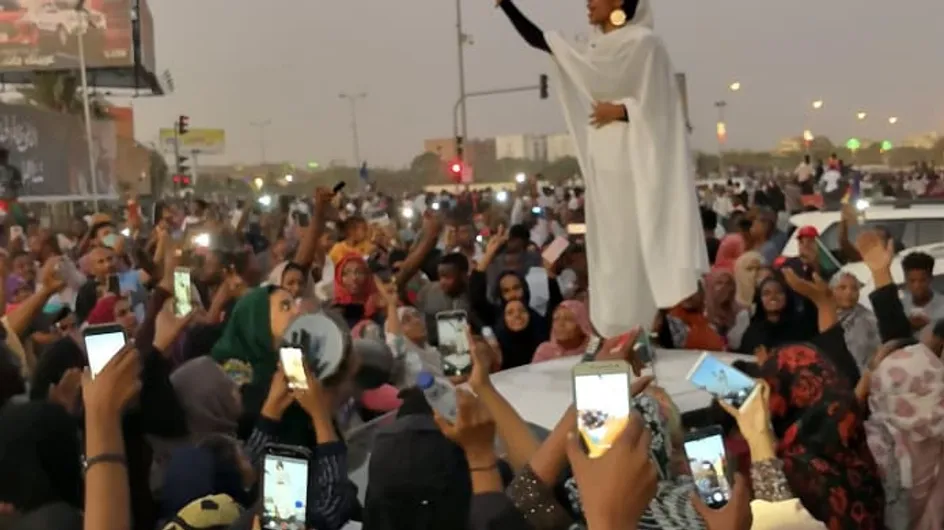 Cette femme est devenue l’icône de la révolte au Soudan et voici pourquoi