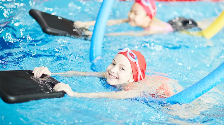 Faut-il apprendre la natation dès la maternelle pour lutter contre les noyades infantiles ?