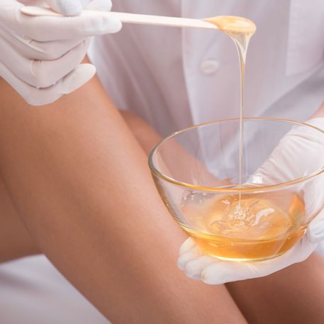 haarentfernung mit heissem wachs