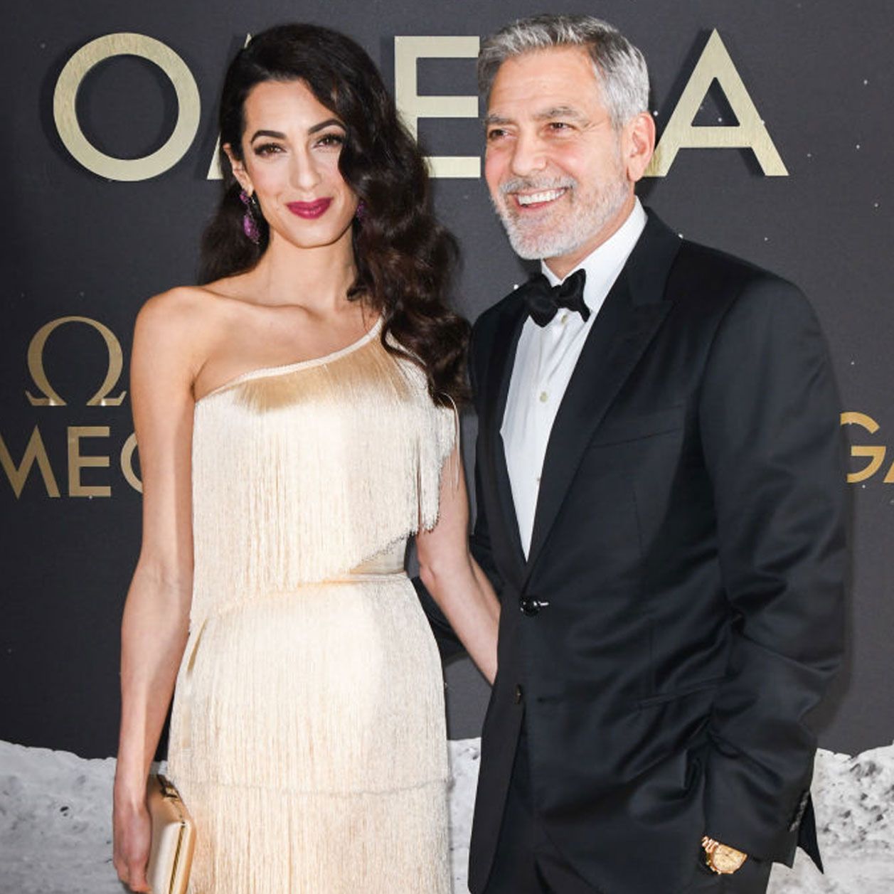 Ist Amal Clooney Schwanger Mit Diesem Outfit Setzt Sie Ein Zeichen