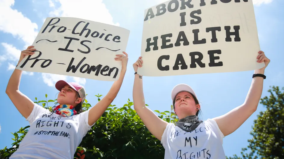 Etats-Unis : Pourquoi, 46 ans après avoir été validé par la Cour suprême, le droit à l’IVG est menacé ?
