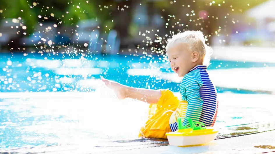¿Cuáles son los accesorios más seguros para proteger a tu bebé en la piscina?