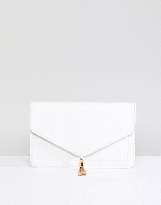 Invitee A Un Mariage 15 Petits Sacs Pour Sublimer Votre Tenue