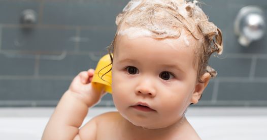 Shampoing De Bebe Les Meilleurs Trucs Pour Un Shampoing Sans Larmes