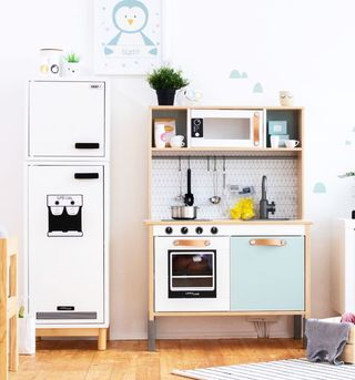 Top Ten Floo Y Wong Artist Ikea Hack Kleiderschrank Kinder