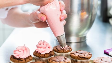 Astuces Pour Bien Utiliser Une Poche A Douille