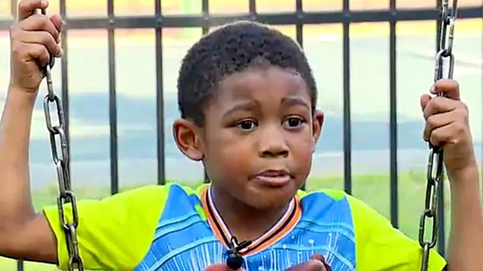 A 5 ans, un petit garçon sauve 13 personnes d'un terrible incendie