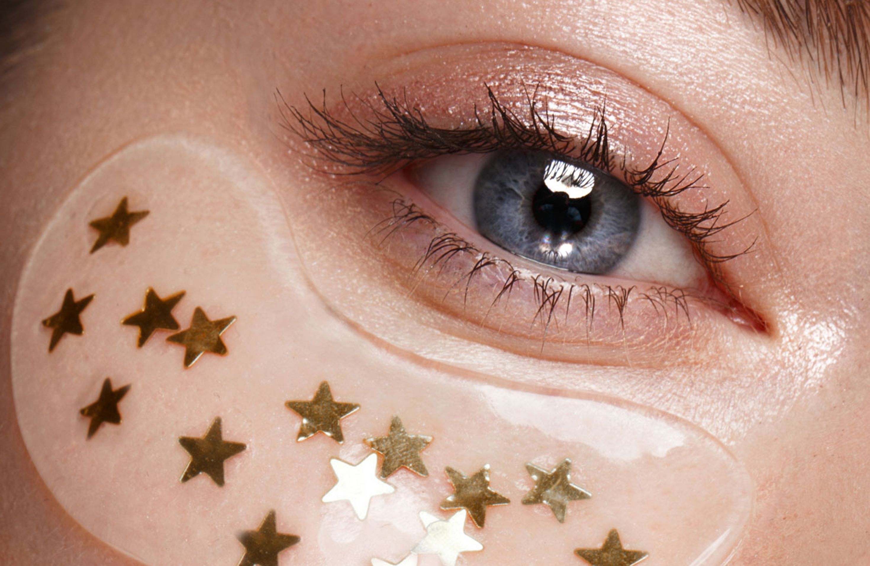 Tränensäcke entfernen: 6 Tipps gegen Schwellungen unter den Augen