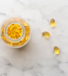 Aceite de Onagra, todo lo que deberías saber sobre cómo una flor puede mejorar t