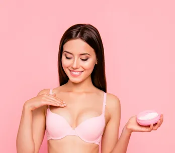 6 consejos para deshacerte de las arrugas del escote