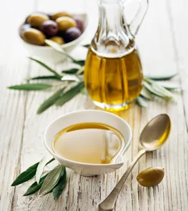 Hidrata, nutre y repara: los beneficios del aceite de oliva en el cabello