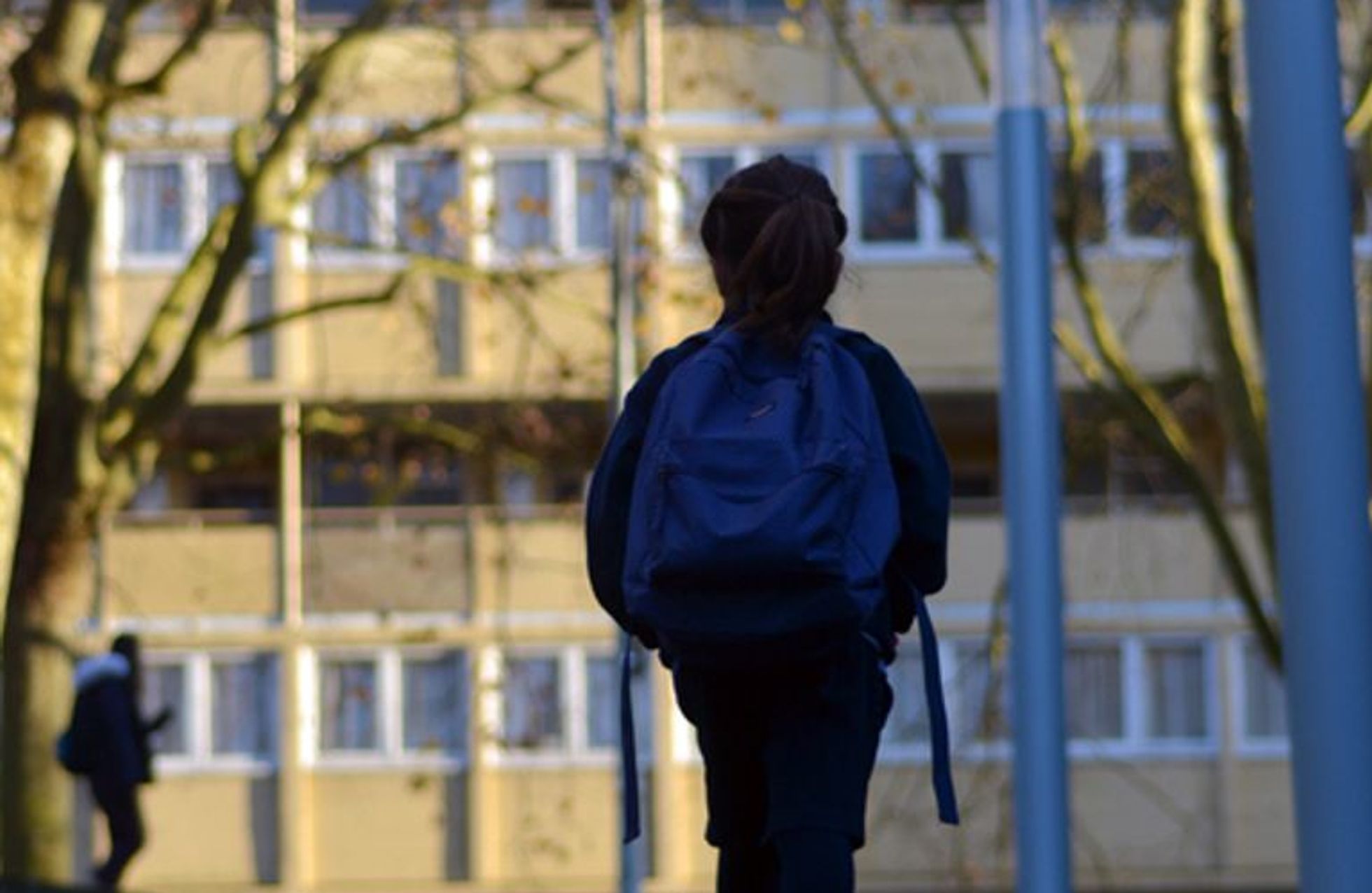 Une Enseignante En Garde à Vue Après Le Suicide D Une Collégienne Une Enseignante En Garde à Vue Après Le Suicide D Une Collégienne