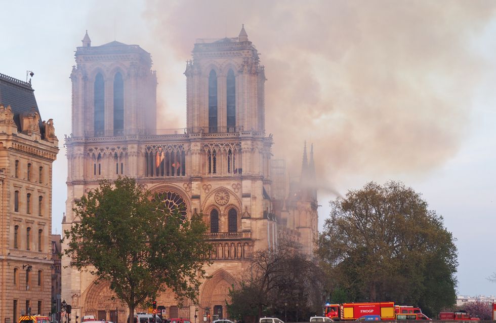 Un Documentaire Sur Notre Dame Va Voir Le Jour Avec Des Images Inedites De L Incendie