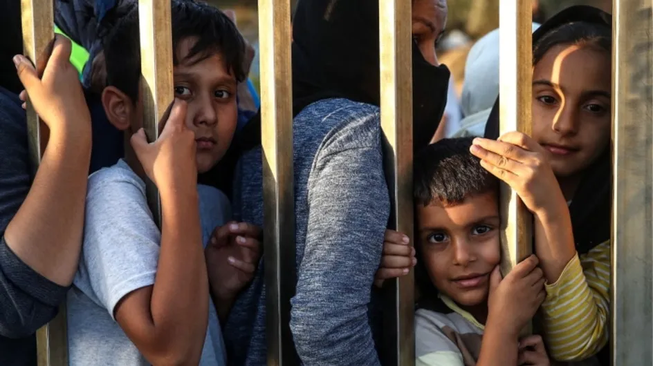 Confrontés à des conditions "inhumaines", des enfants tentent de se suicider dans les camps en Grèce