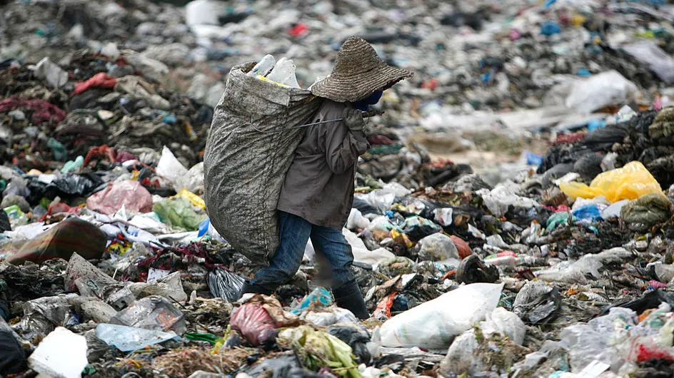 Refusant de devenir la "décharge du monde", la Malaisie renvoie ses déchets à la France