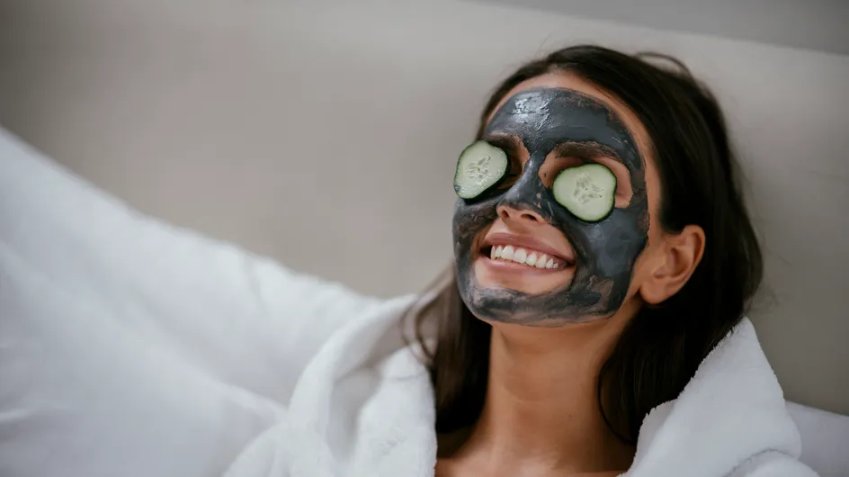 Maschera viso fai da te: la ricetta giusta per la tua pelle