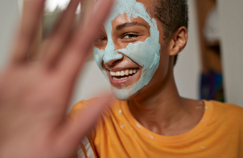 ¿Aburrida de la cuarentena? Monta tu propio salón de belleza en casa