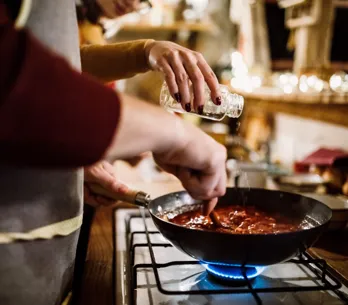 Cena romántica: todas las claves para conquistar a tu pareja por el estómago