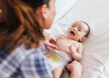 Le Meconium Les Premieres Selles Du Bebe