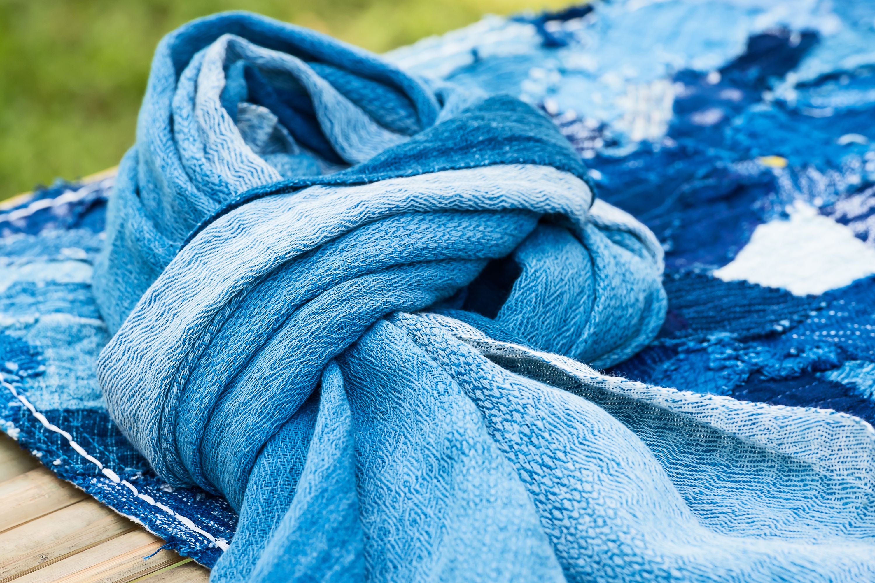 Teinture Bleu Marine pour vêtement, Coloration pour tissus et textiles -  IDEAL