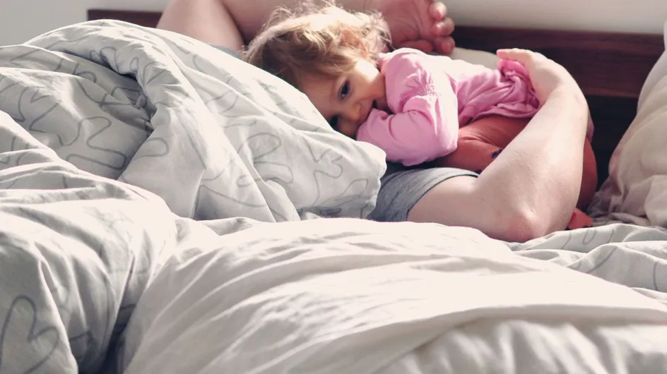 4 conseils pour que votre enfant se réveille plus tard le matin