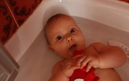 Le Bain Enveloppe De Bebe Quels Benefices