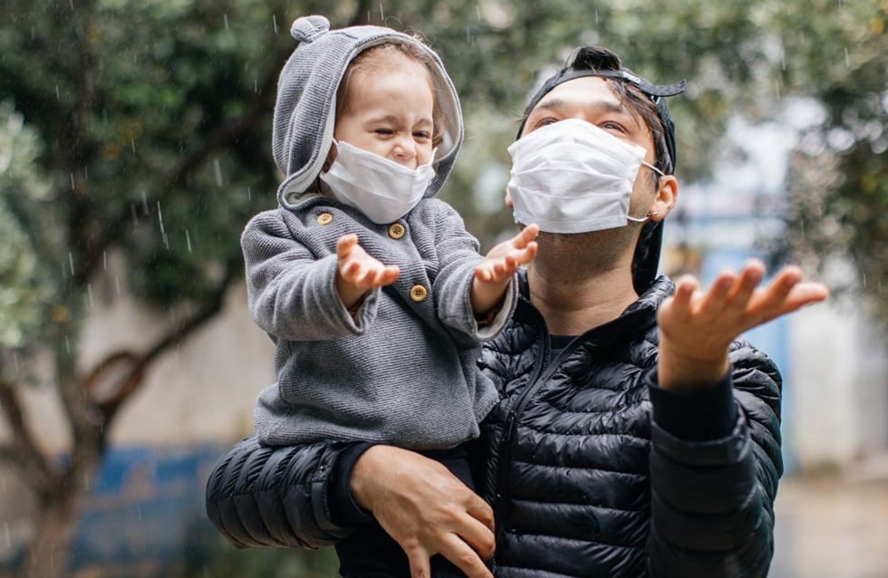 Maskenhygiene im Herbst: Weniger Schutz durch Regen?