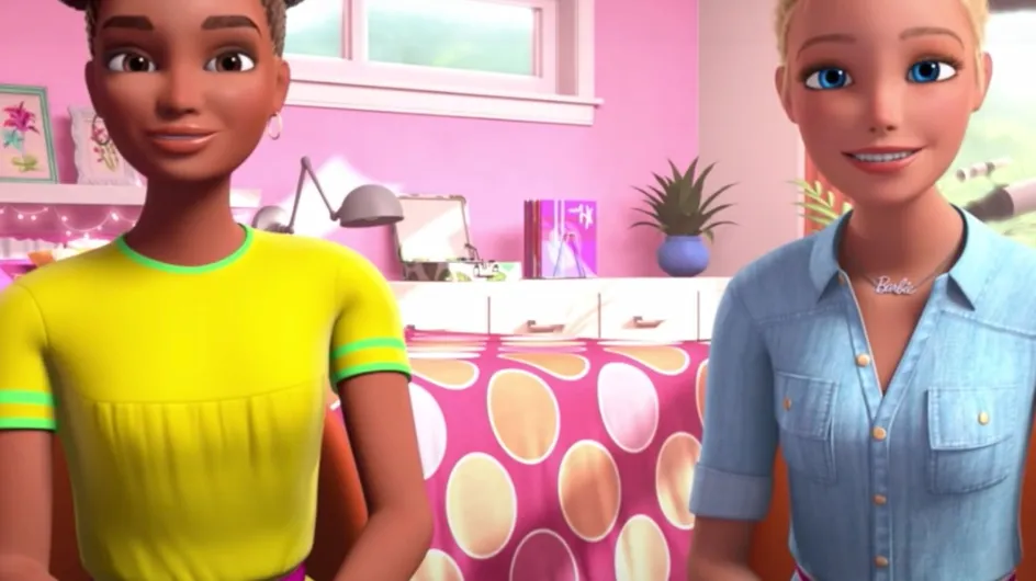 Racisme : la poupée Barbie nous explique le privilège blanc sur YouTube