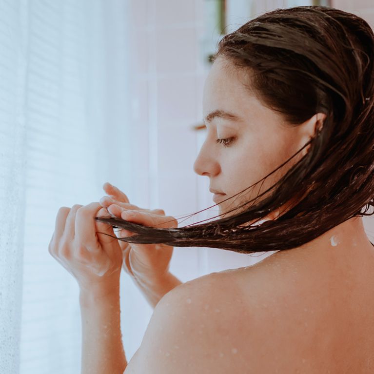 Shampoo Gegen Schuppen Diese Produkte Sorgen Fur Schnelle Hilfe