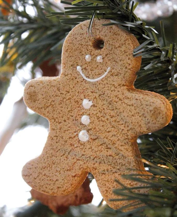 Décorations de Noël en pâte à sel : idée d'activité enfant