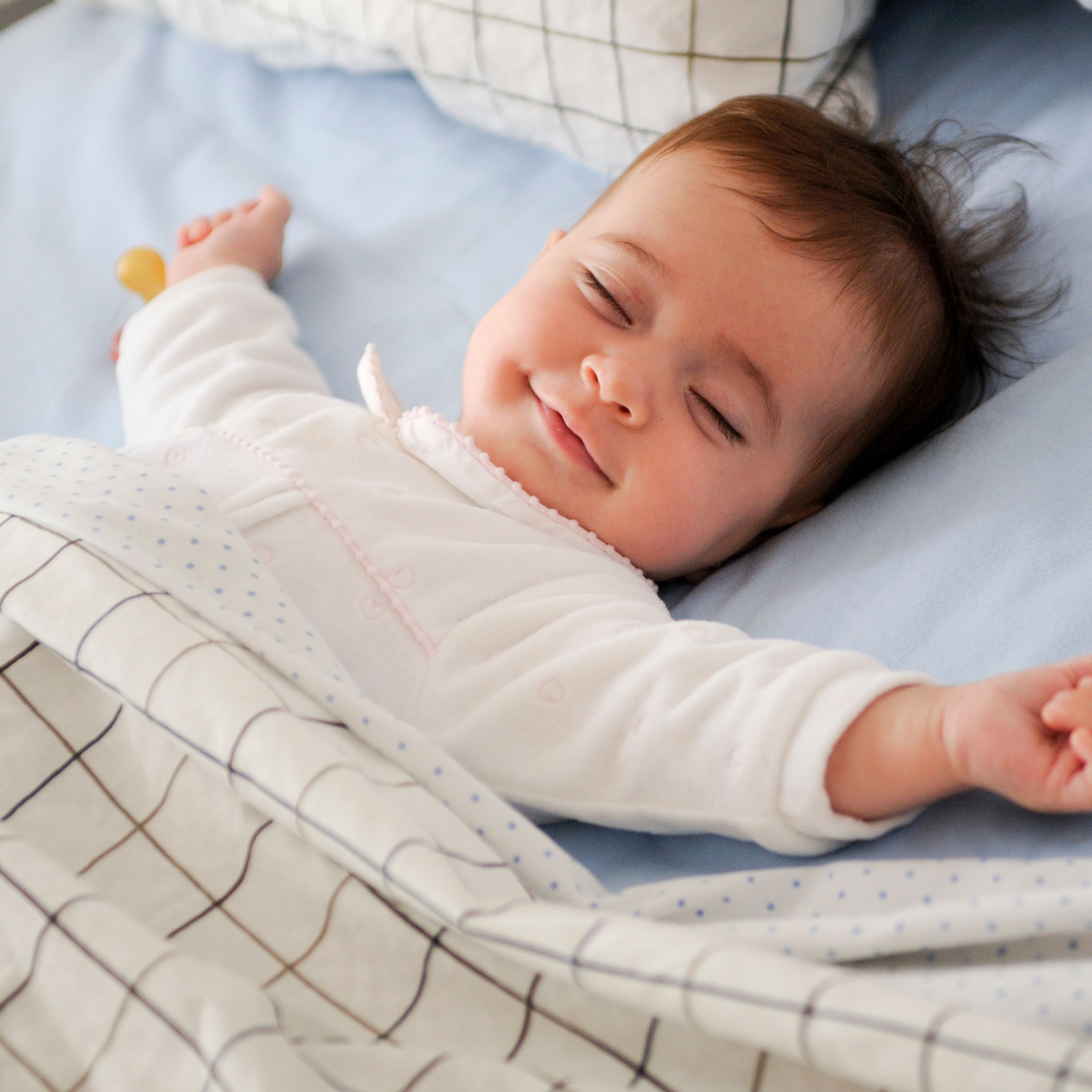 Enfant de 2 ans : pourquoi choisir un lit évolutif ? - Chambrekids
