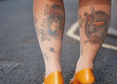 Tatouage Quels Motifs Se Faire Tatouer Sur Les Mollets Tatouage Quels Motifs Se Faire Tatouer Sur Les Mollets