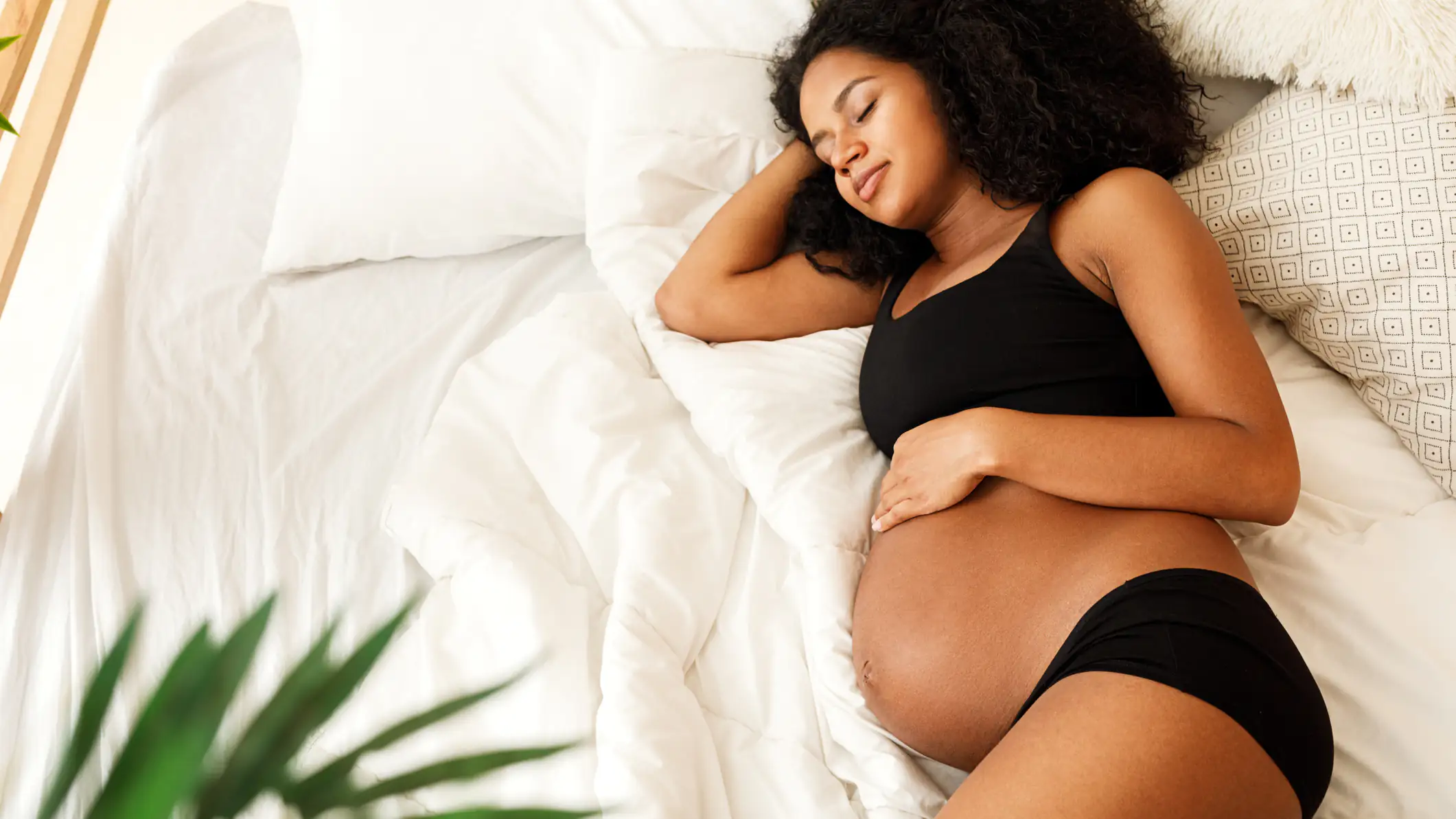 Voici Les Meilleures Positions Pour Dormir Pendant La Grossesse