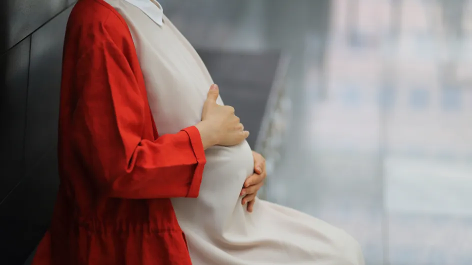 "N'ayez pas l'air décoiffées", "Évitez de grossir" : ces recommandations à destination des femmes enceintes nous font bondir