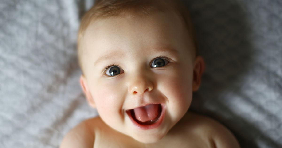 A quel âge bébé parletil