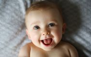 Bebe Mange Seul Qu Est Ce Que La Dme