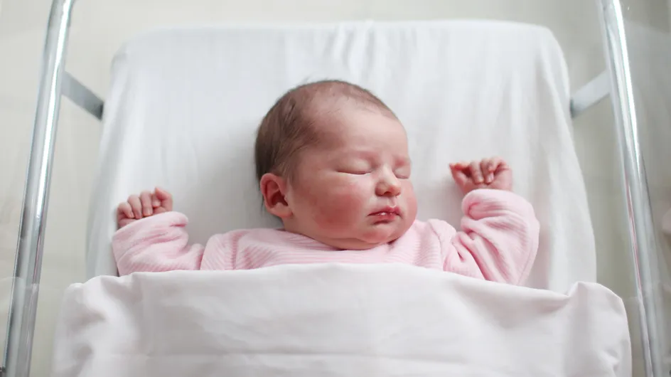 Première greffe d’un utérus en France : un bébé est né grâce au don d’organe de sa grand-mère