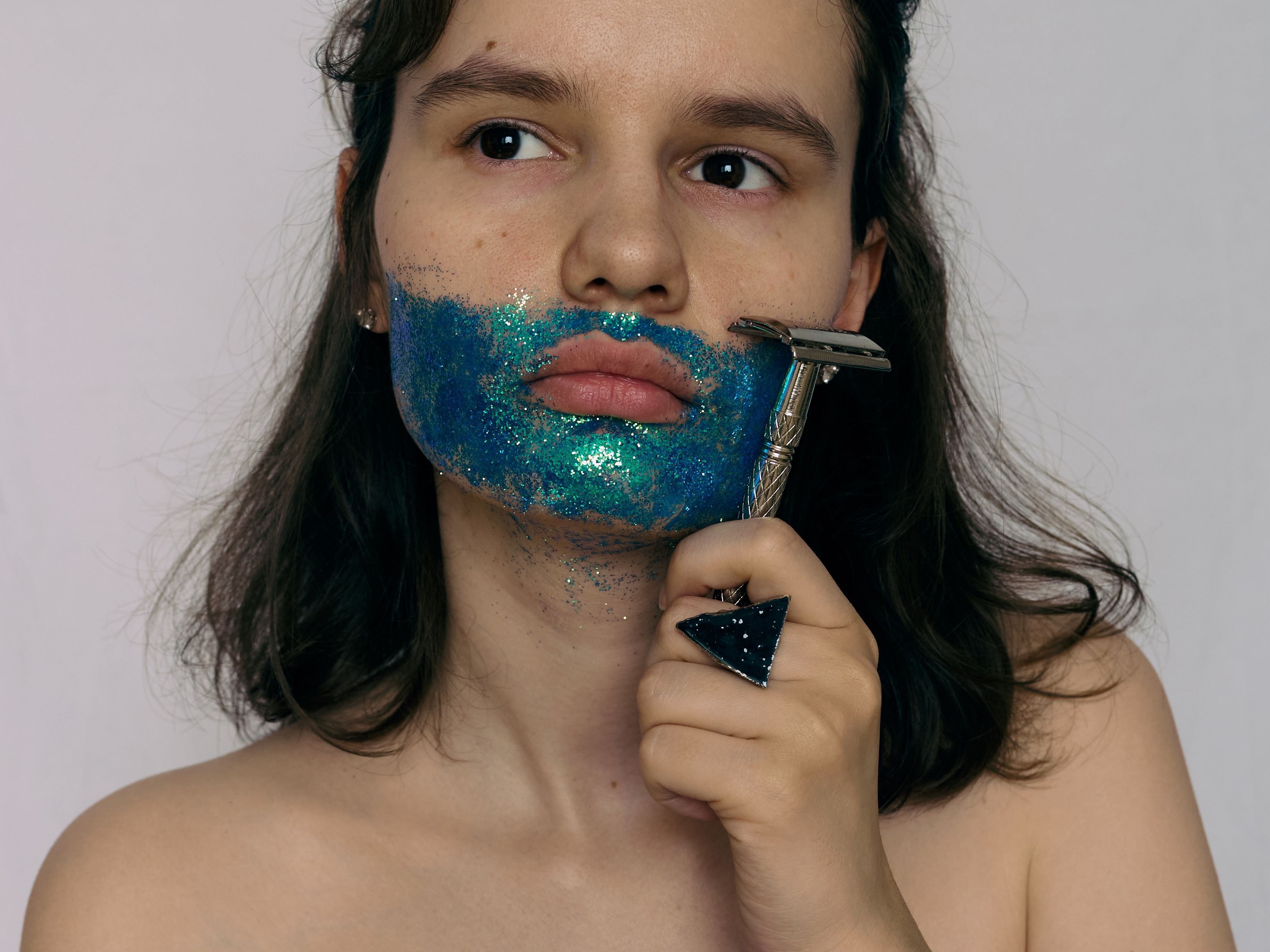 épilation nez cire coton tige