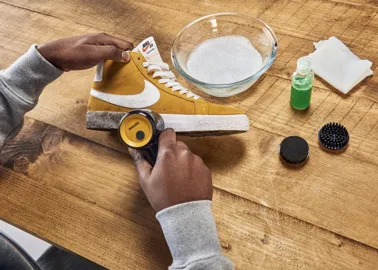 Philips sort le Sneaker Cleaner, un nettoyeur de baskets