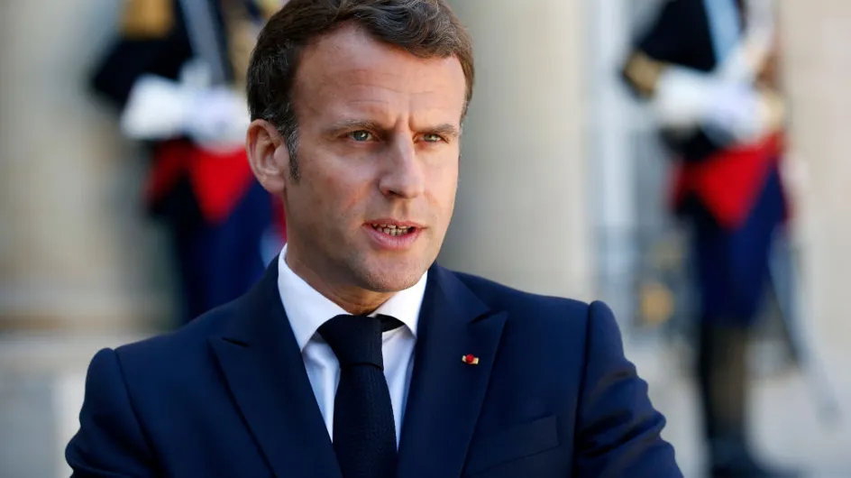 Fin du couvre-feu, terrasses... Emmanuel Macron dévoile le calendrier du déconfinement en 4 étapes