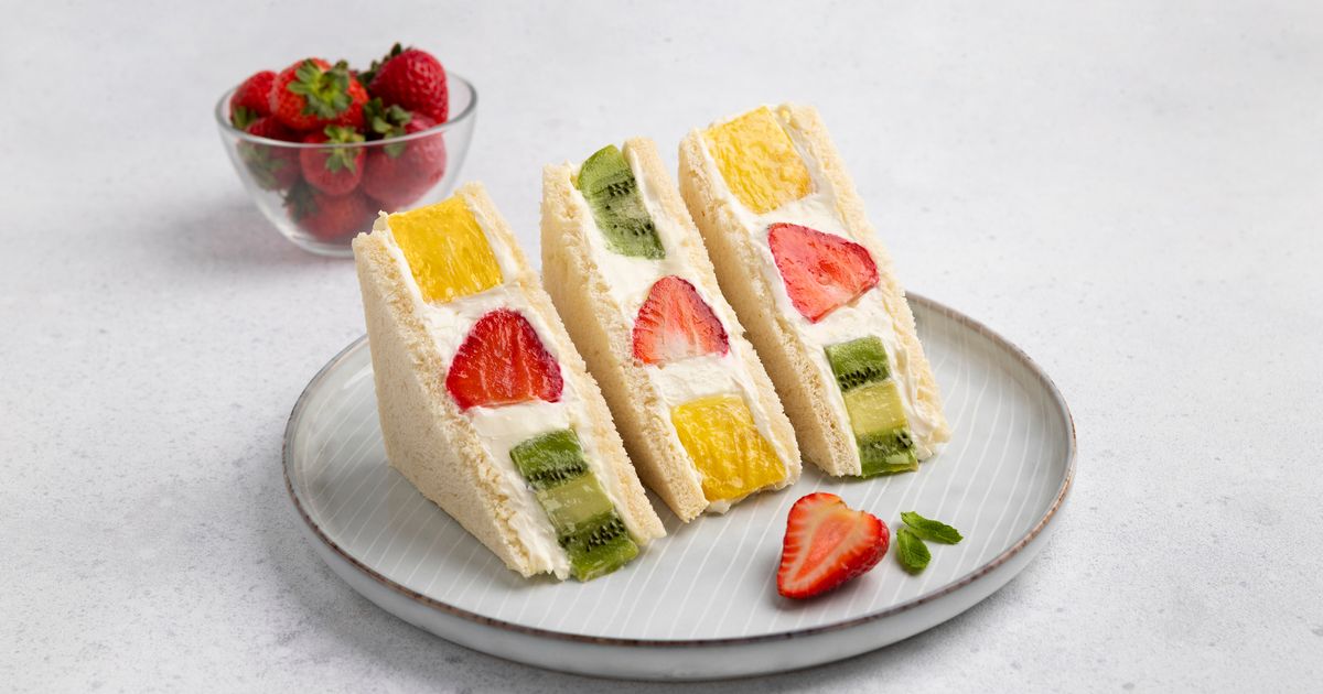 Fruit sando le sandwich aux fruits japonais que vous allez ador