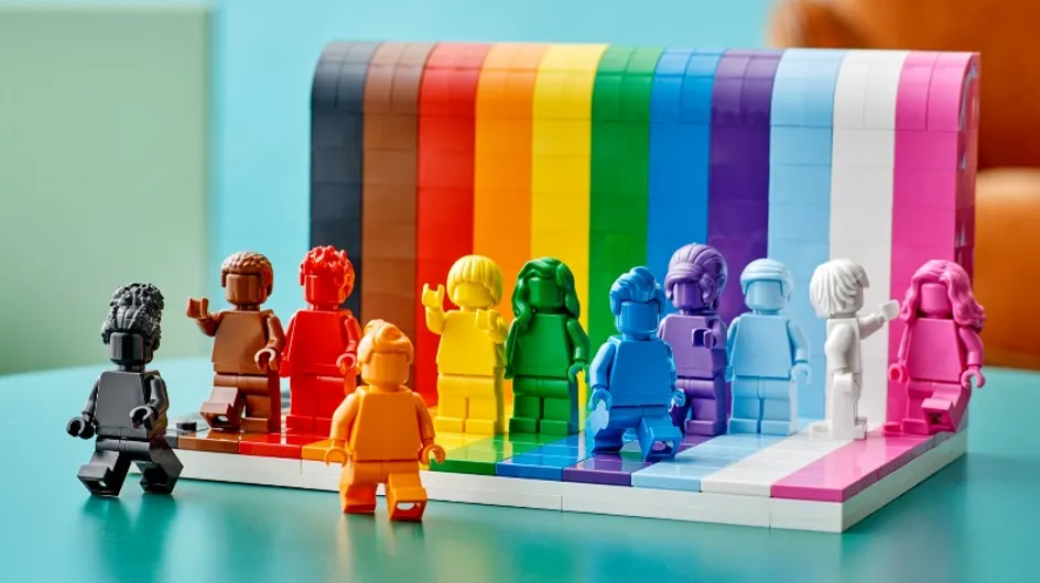 LEGO célèbre la diversité et lance “Tout le monde est génial”